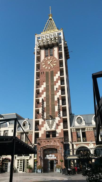 Tengiz'S Apartment On Gorgiladze Batumi Exterior photo